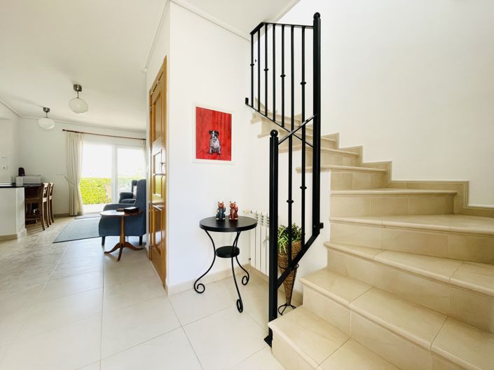 Image No.4-2 Bed Townhouse for sale