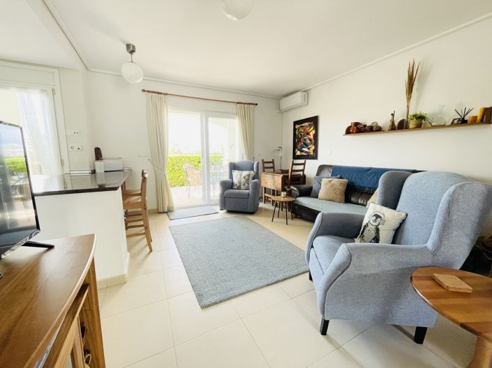 Image No.5-2 Bed Townhouse for sale