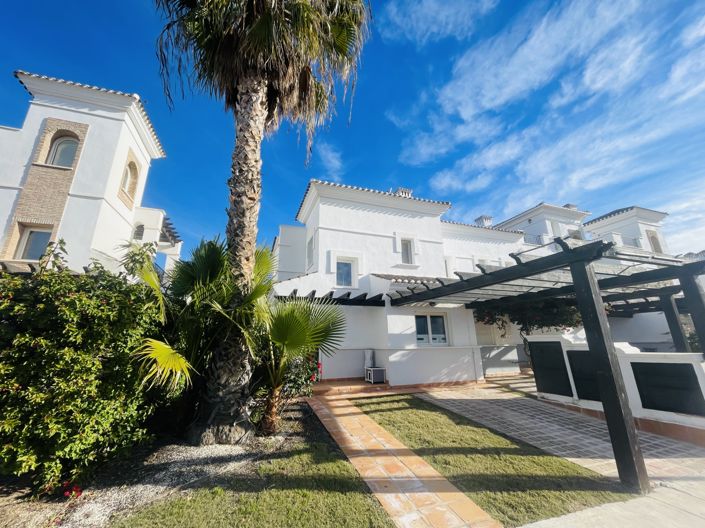 Image No.2-2 Bed Townhouse for sale