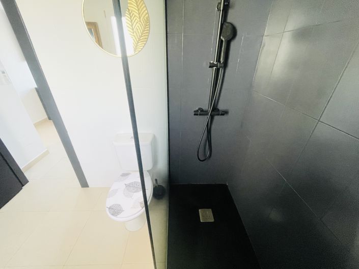 Image No.20-2 Bed Townhouse for sale