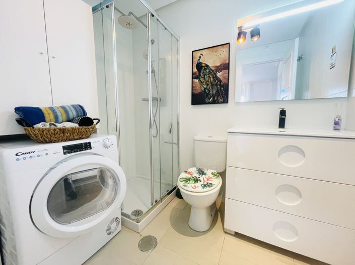 Image No.26-2 Bed Townhouse for sale