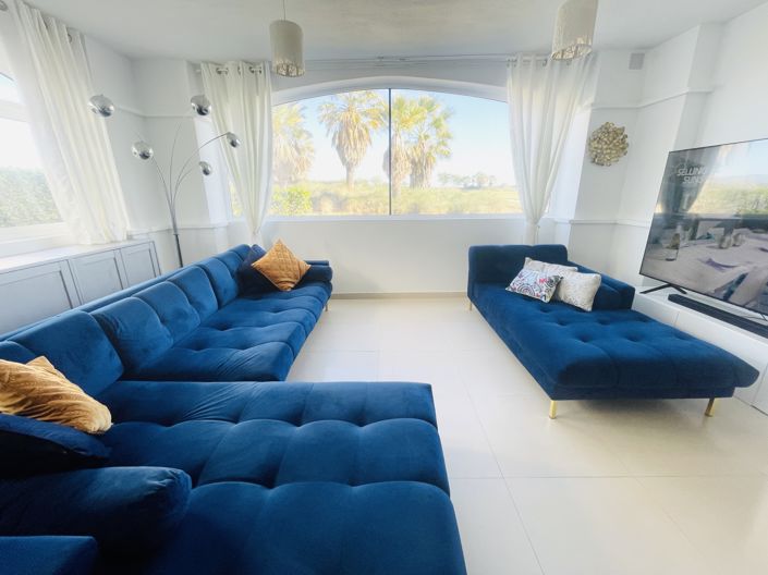 Image No.6-2 Bed Townhouse for sale