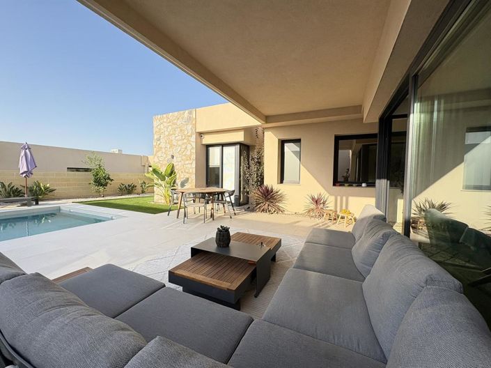 Image No.32-4 Bed Villa for sale