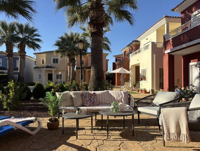 Image No.3-Villa de 2 chambres à vendre à Altaona Golf