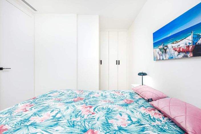 Image No.21-2 Bed Apartment for sale