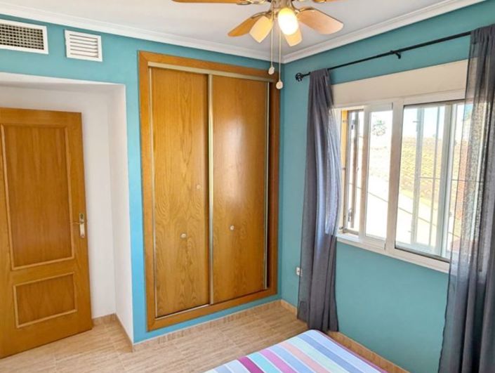 Image No.10-2 Bed Townhouse for sale