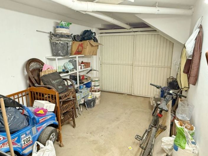 Image No.17-2 Bed Townhouse for sale