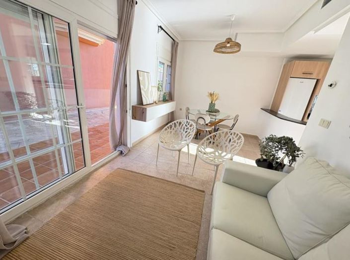 Image No.17-2 Bed Villa for sale