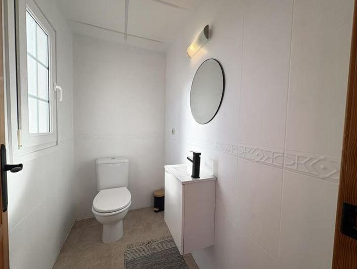 Image No.7-2 Bed Villa for sale