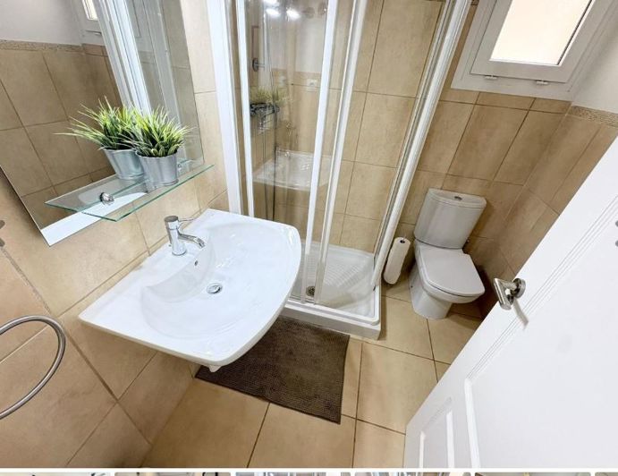 Image No.15-2 Bed Apartment for sale