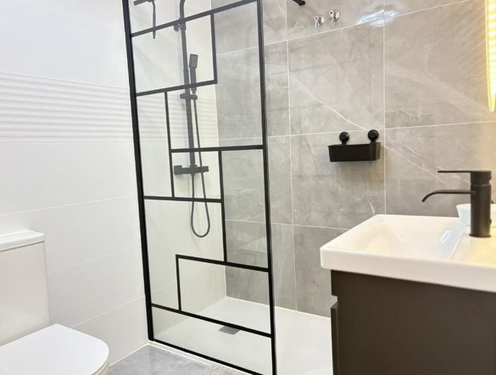 Image No.21-2 Bed Apartment for sale