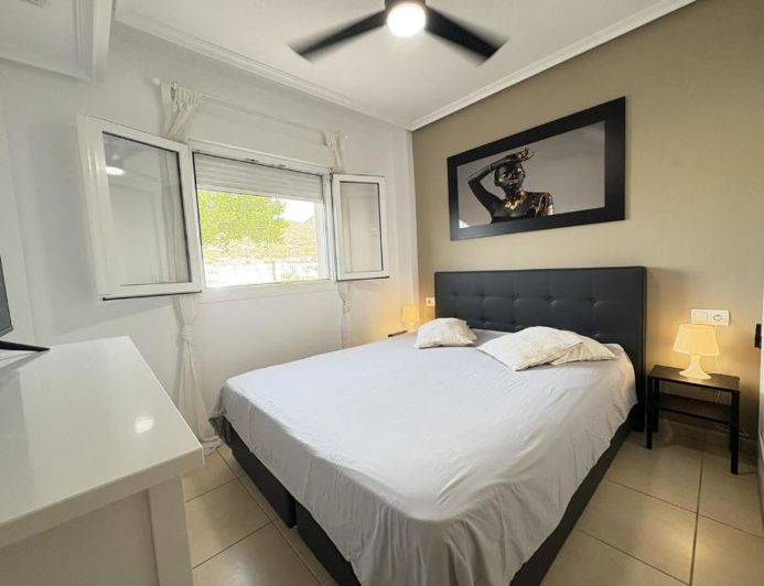 Image No.22-2 Bed Apartment for sale