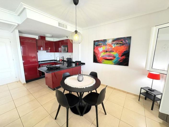 Image No.8-2 Bed Apartment for sale