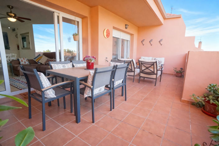 Image No.20-2 Bed Apartment for sale