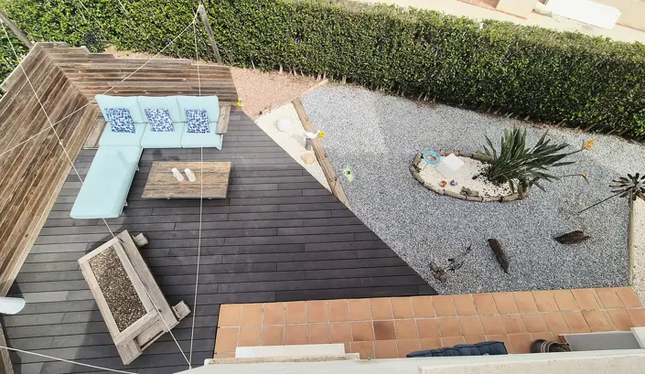 Image No.25-2 Bed Townhouse for sale