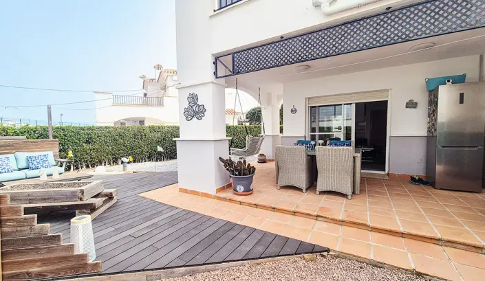 Image No.30-2 Bed Townhouse for sale