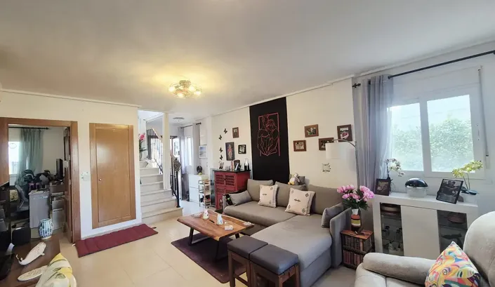 Image No.10-2 Bed Townhouse for sale