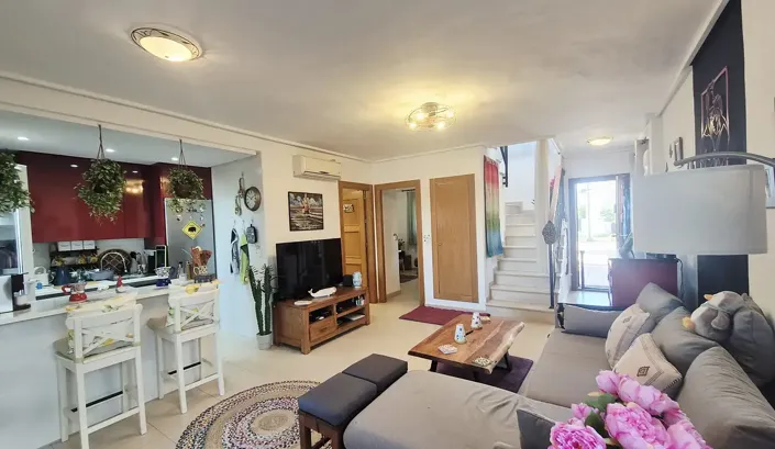 Image No.2-2 Bed Townhouse for sale