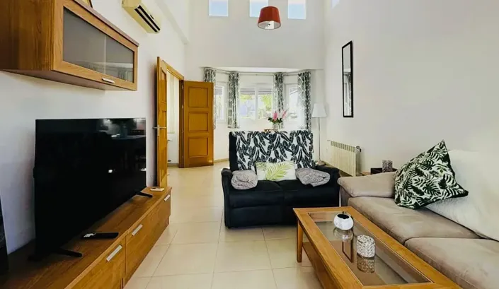 Image No.2-2 Bed Villa for sale