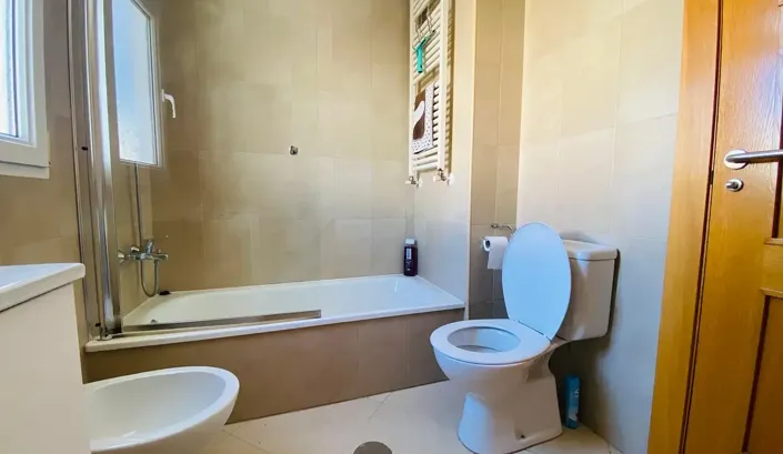 Image No.10-2 Bed Apartment for sale