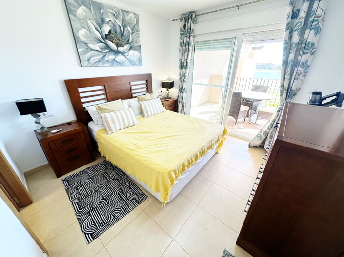 Image No.22-2 Bed Apartment for sale