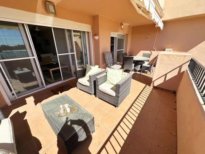 Image No.8-2 Bed Apartment for sale