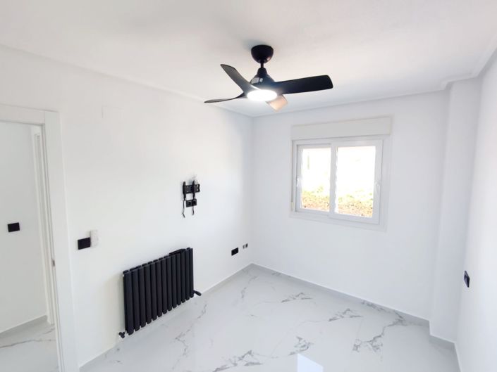 Image No.13-2 Bed Apartment for sale