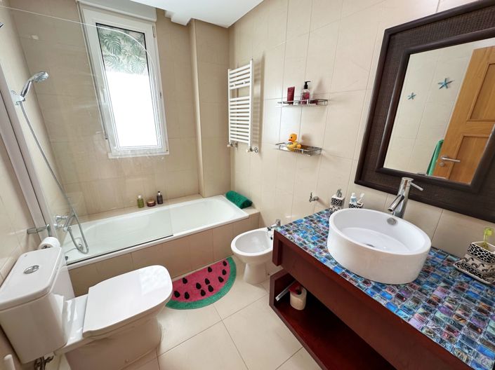 Image No.20-2 Bed Apartment for sale