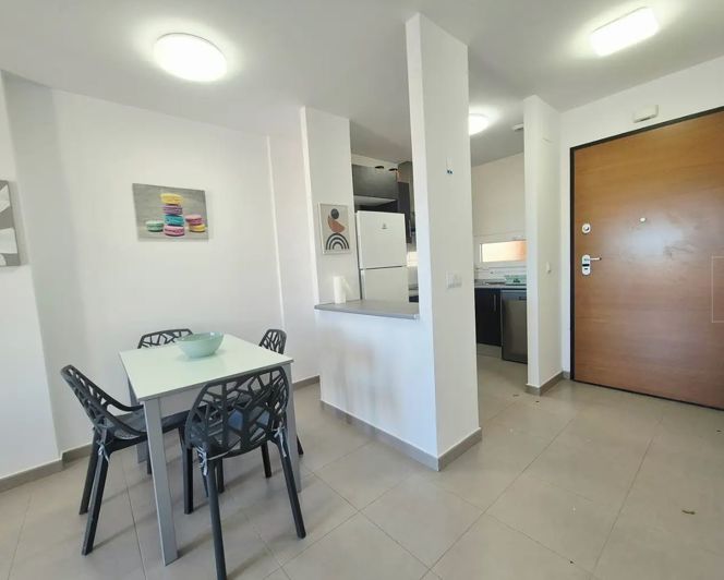 Image No.8-2 Bed Apartment for sale