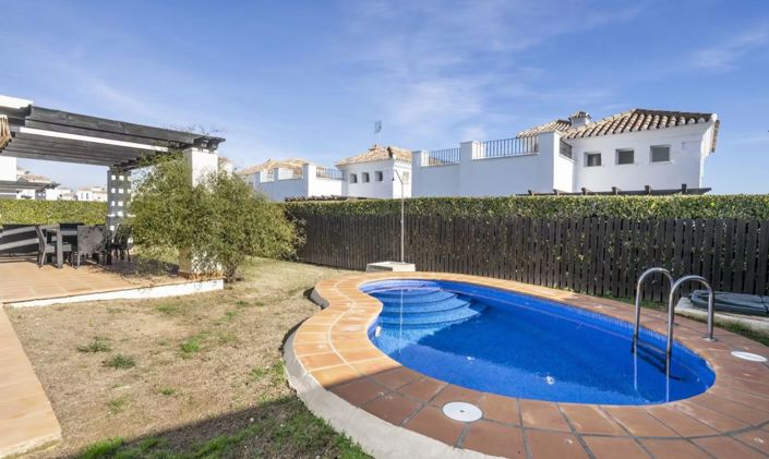 Image No.4-3 Bed Villa for sale