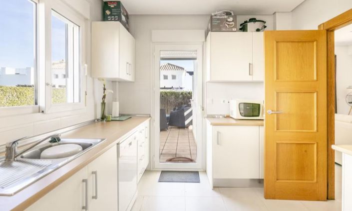 Image No.5-3 Bed Villa for sale