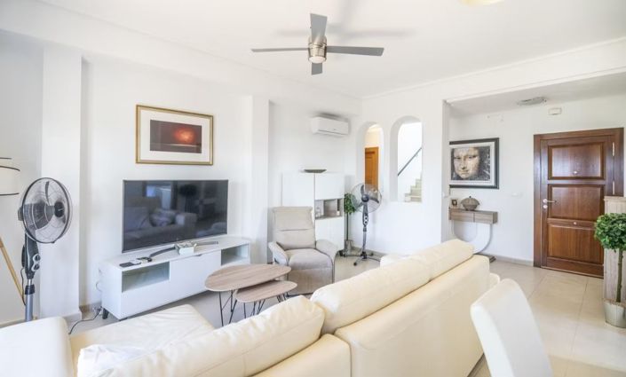 Image No.6-3 Bed Villa for sale