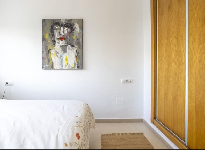 Image No.15-2 Bed Villa for sale