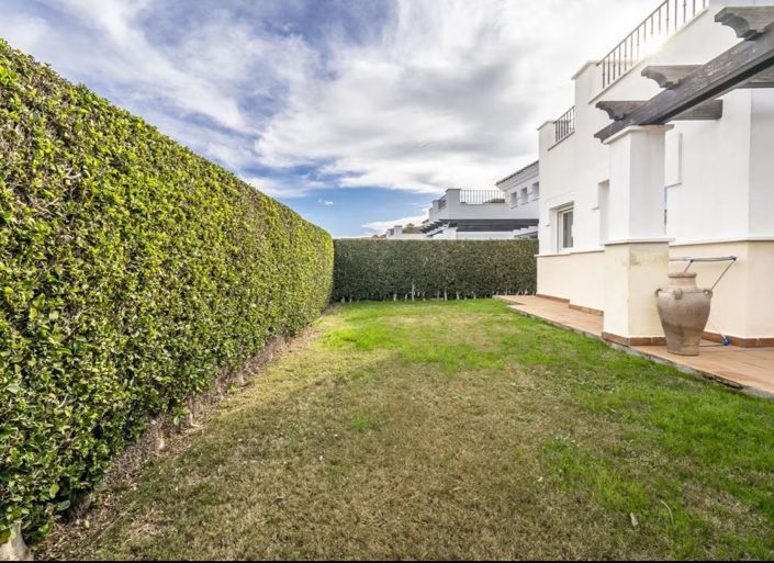 Image No.17-2 Bed Villa for sale