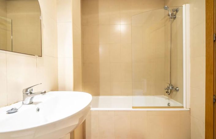 Image No.14-2 Bed Villa for sale