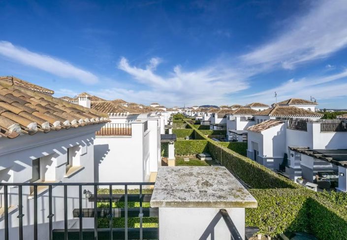 Image No.17-2 Bed Villa for sale