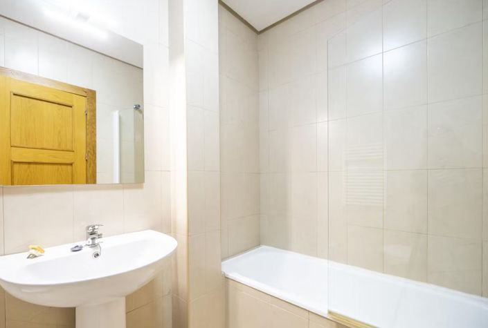 Image No.19-2 Bed Villa for sale