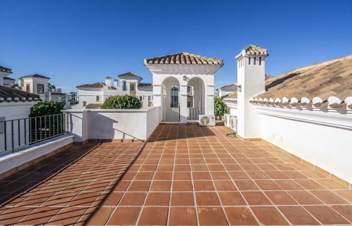 Image No.21-2 Bed Villa for sale