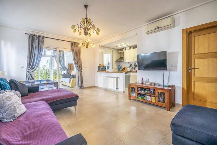 Image No.2-2 Bed Townhouse for sale