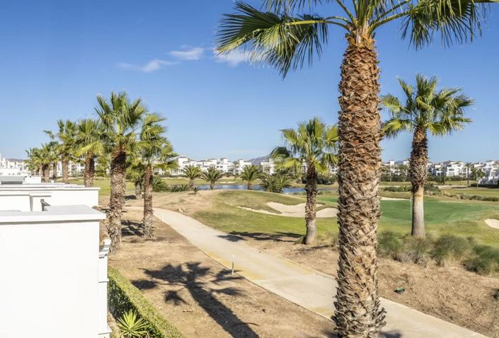 Image No.9-2 Bed Townhouse for sale