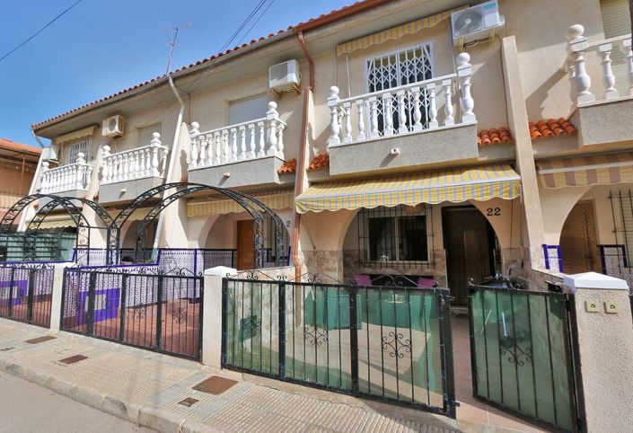 Image No.24-2 Bed Townhouse for sale