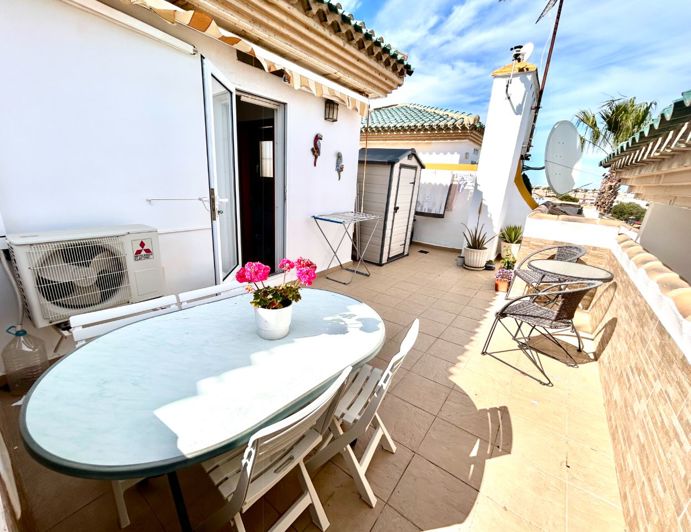 Image No.21-Appartement de 3 chambres à vendre à La Zenia