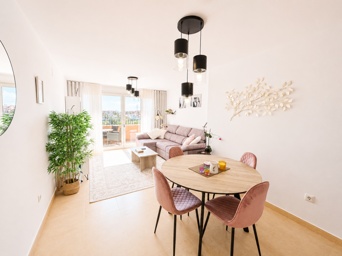 Image No.18-2 Bed Apartment for sale