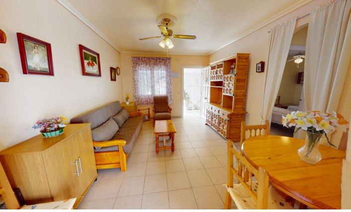 Image No.10-2 Bed Townhouse for sale