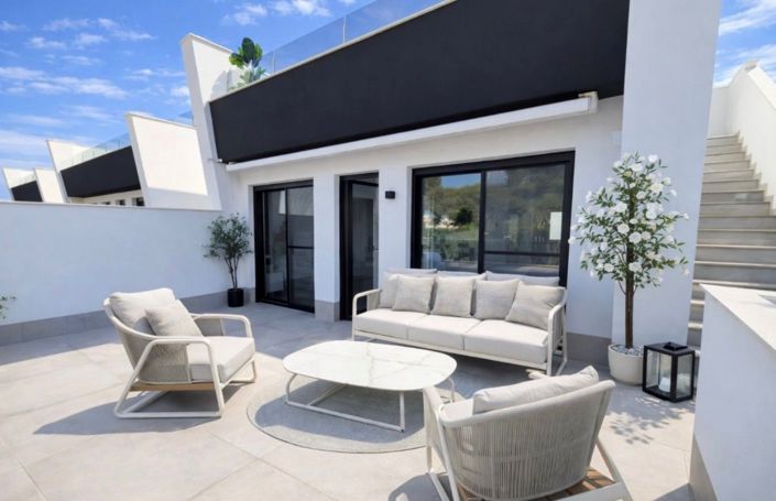 Image No.2-3 Bed Villa for sale