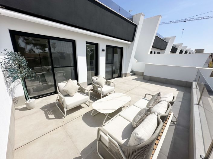 Image No.30-3 Bed Villa for sale