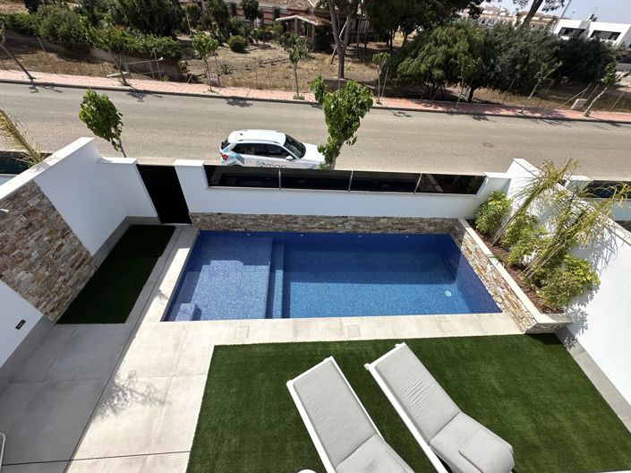 Image No.34-3 Bed Villa for sale