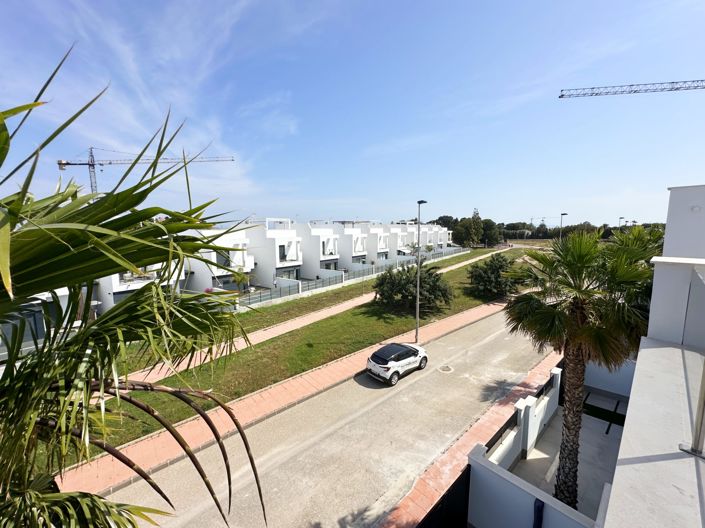 Image No.52-3 Bed Villa for sale