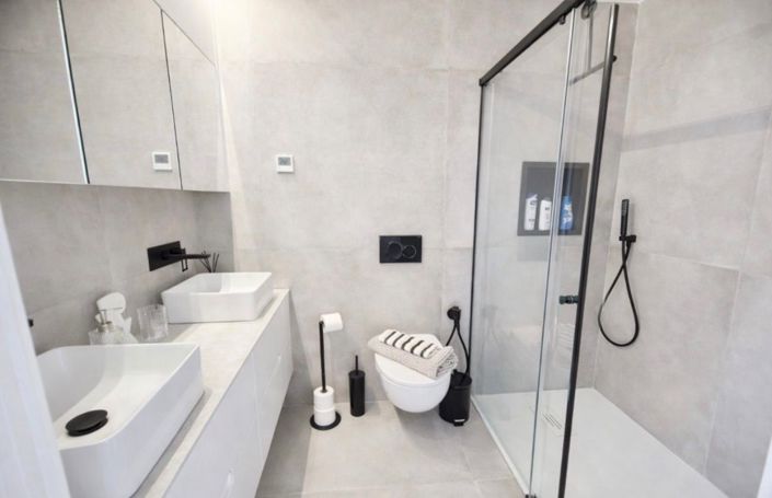 Image No.7-3 Bed Villa for sale