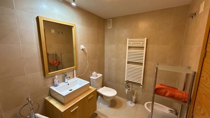 Image No.7-2 Bed Apartment for sale